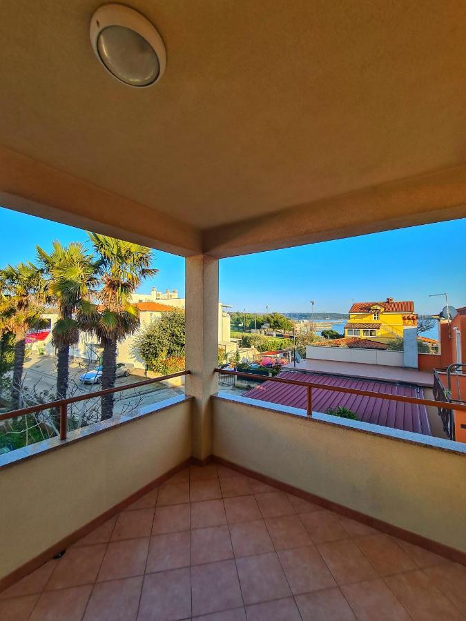 Apartment Manuel Novigrad  Екстер'єр фото